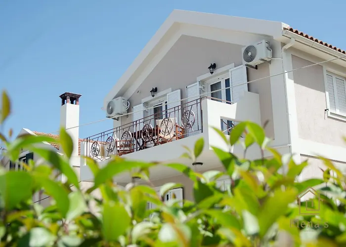 Elena's 5 Argostoli (Kefalonia)