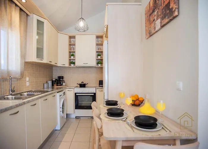 Elena's 5 Argostolion