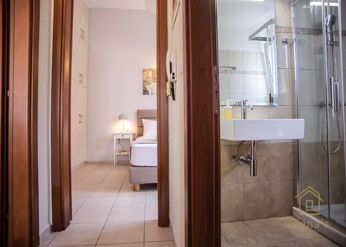 Elena's 5 Αργοστόλι